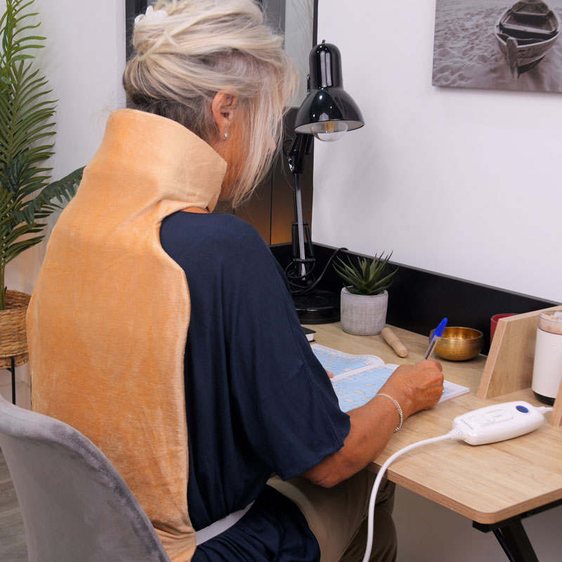 coussin-chauffant-dos-nuque-douleurs-musculaires.jpg